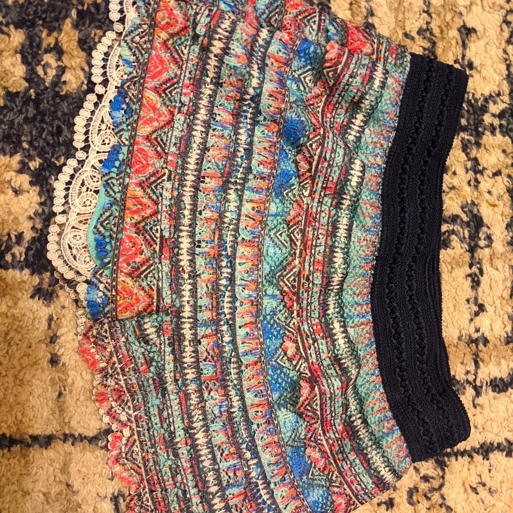 No boundaries shorts